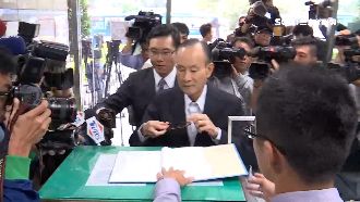 涉鉅額回扣弊案！趙藤雄父子遭約談