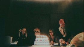 畫面翻攝IG 2NE1成員