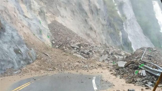 雨炸南投嘉義　塔塔加、阿里山成孤島