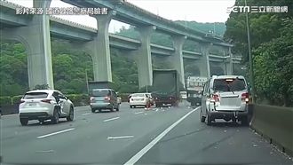 國道貨車剎車失靈　神駕駛完美閃過