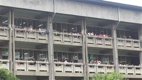 國中會考英聽　時下最夯都入題！
會考,英聽