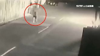 老友欠2萬不還　男怒砸汽油彈險燒屋