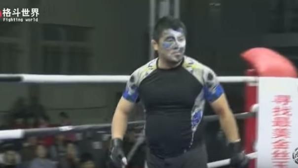 狂人徐曉冬再出擊！47秒KO點穴師