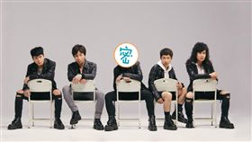 蕭敬騰，獅子 畫面華納提供