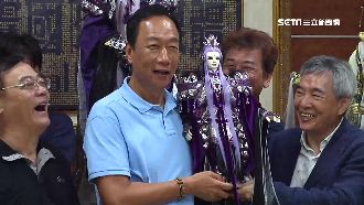 郭台銘「接地氣」聲量漲　粉絲大漲！