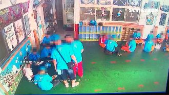 私闖幼園納涼！遶境陣頭洗門風道歉