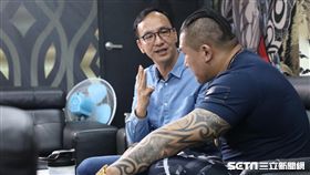 朱立倫上館長直播，朱立倫辦公室提供