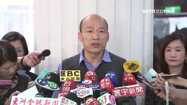 高雄這淹水及膝　韓國瑜卻稱是小積水