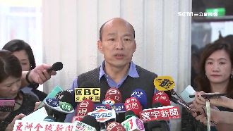 高雄這淹水及膝　韓國瑜卻稱是小積水