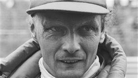 電影「決戰終點線」本尊、F1賽車尼基勞達與世長辭，享壽70歲。（圖／翻攝自維基百科）