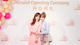 小蜜桃姐姐、朱安禹/微博