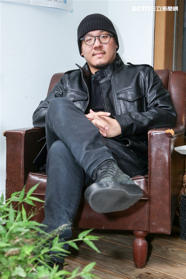 導演廖人帥Leo與視覺設計師提摩西接受三立新聞網專訪。（記者林士傑/攝影）