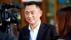 盤整金門重要施政建設　楊鎮浯：為永續發展金門縣長楊鎮浯（圖）上任後，全面檢視縣府正在進行的各項重大建設，他22日表示，釐整出這些建設的迫切性及適切性無關政治，只為金門整體利益與永續發展。（金門縣政府提供）中央社　108年5月22日