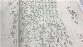 小朋友創意手繪「千軍萬馬」。（圖／翻攝自爆廢公社）