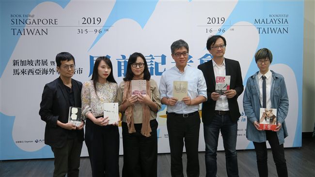 台灣文青星馬發威　辦書展談養成術