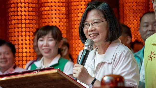 小英向屏東鄉親喊話：再給我一任時間