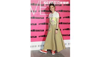 女星穿比基尼露點！自曝此後不敢再穿