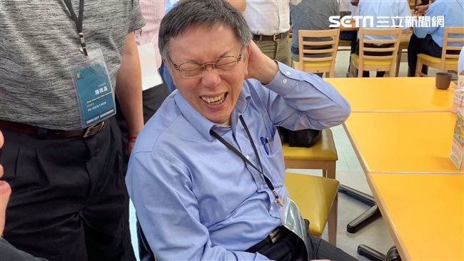 太累了？才剛進福島　柯文哲就出狀況