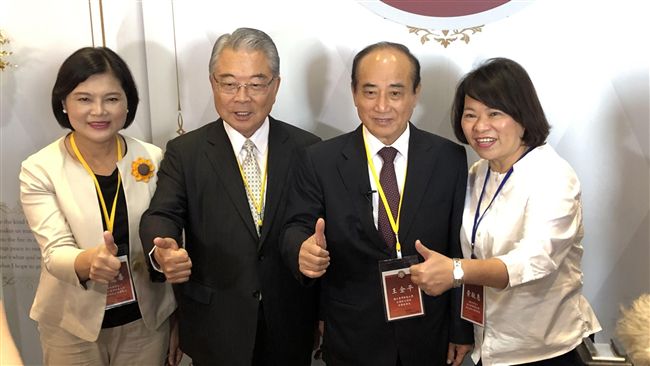 傳組「郭王配」？王金平自信回這句！