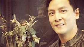 男神崩壞！網友曝光野生吳彥祖　驚見「超高髮線」疑禿頭
臉書