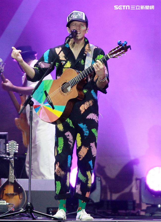 傑森·瑪耶茲 (Jason Mraz) 2019 亞洲巡迴演唱會台北站，台北小巨蛋開唱。（記者邱榮吉/攝影）
