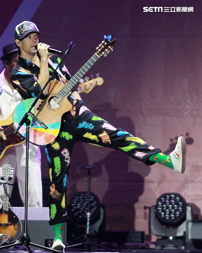 傑森·瑪耶茲 (Jason Mraz) 2019 亞洲巡迴演唱會台北站，台北小巨蛋開唱。（記者邱榮吉/攝影）
