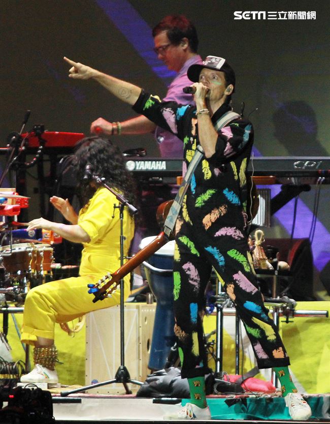 傑森·瑪耶茲 (Jason Mraz) 2019 亞洲巡迴演唱會台北站，台北小巨蛋開唱。（記者邱榮吉/攝影）