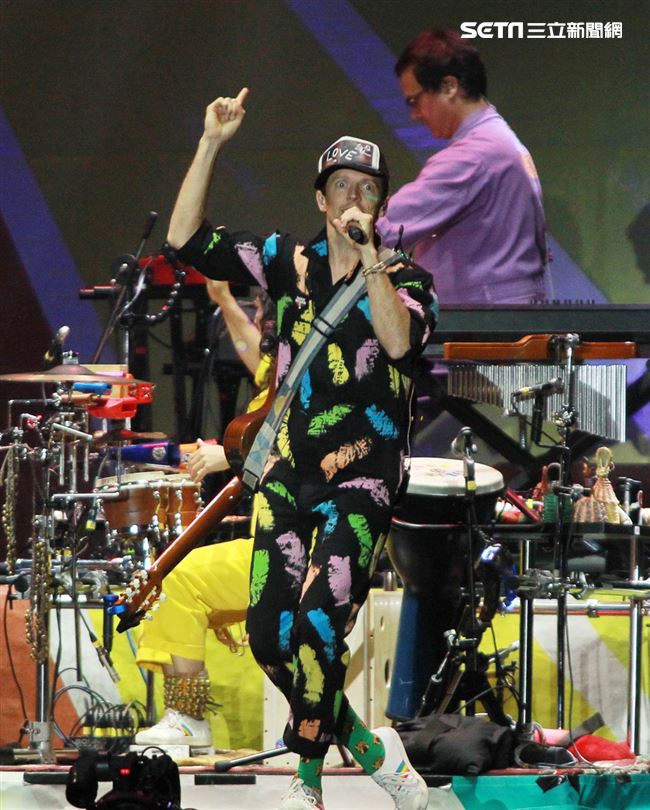 傑森·瑪耶茲 (Jason Mraz) 2019 亞洲巡迴演唱會台北站，台北小巨蛋開唱。（記者邱榮吉/攝影）