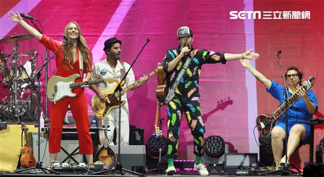 傑森·瑪耶茲 (Jason Mraz) 2019 亞洲巡迴演唱會台北站，台北小巨蛋開唱。（記者邱榮吉/攝影）