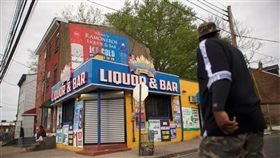 新澤西州酒吧外傳槍擊　10傷2命危（圖／翻攝自紐約時報）