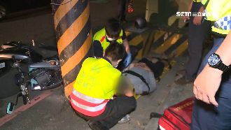 小客車迴轉遭撞　男酒後撞車卡電線桿