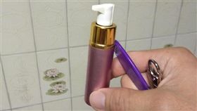 媽好奇噴防狼噴霧 全家「有家歸不得」／爆怨公社