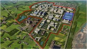 鴻海集團在「高雄和發產業園區」投資智慧工廠等相關產品（藍框處
）。（圖／翻攝自高雄市政府經發局官網）