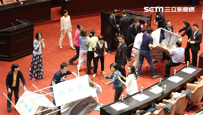 李進勇人事案爆衝突　政院表示遺憾