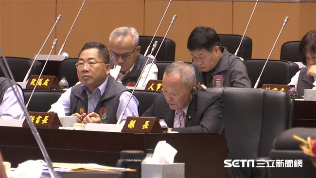 徐耀昌棄土　二審改判無罪