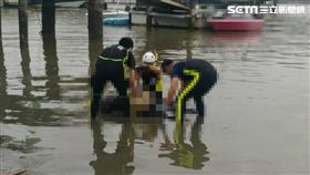 新北,八里,遊艇碼頭,浮屍（圖／翻攝畫面）