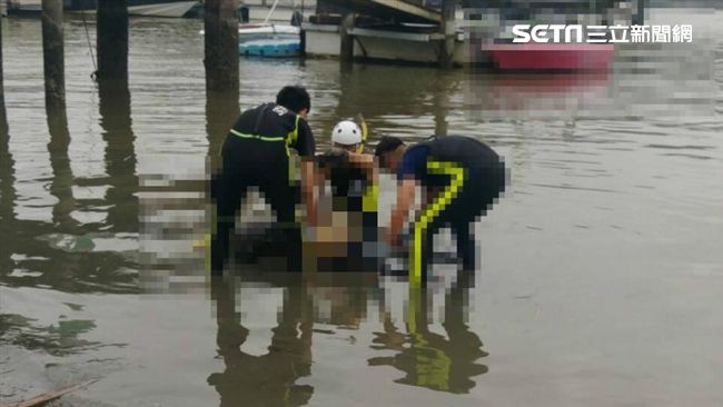 遊艇碼頭驚見漂浮物！男死亡泡水腫脹