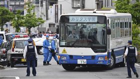 日本川崎隨機砍人，民眾獻花哀悼／達志影像／美聯社