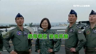 英軍服同框飛官　帥比「捨我其誰」