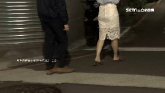 對櫃姐情有獨鍾　陽光男尾隨伸手襲臀