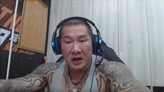 影／館長自曝遭威脅：後事都交代好了