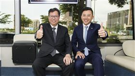 ▲林智堅與桃園市長鄭文燦巡禮亞洲．矽谷計畫執行中心（圖／新竹市政府提供）