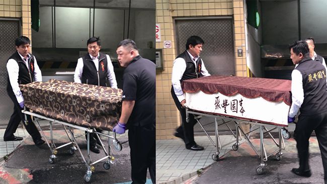 夫抱妻雙雙陳屍床上　身下竟壓著兇刀