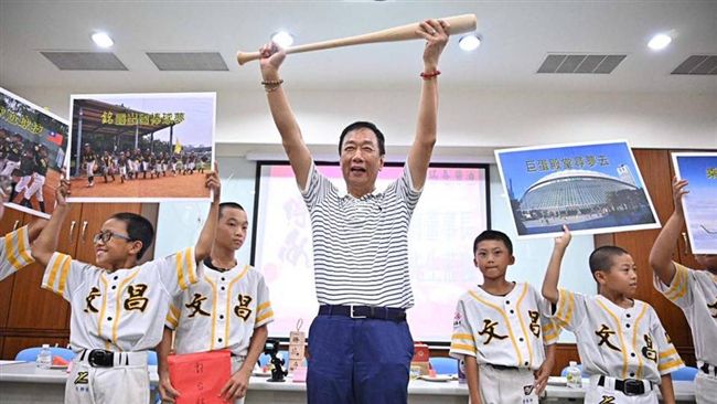 徵富人稅？　郭台銘：好友要多繳稅了