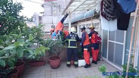 新北市，三重，墜樓，露臺，心情不佳