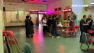 暗槓愛心葬父費？當事人出面說話了