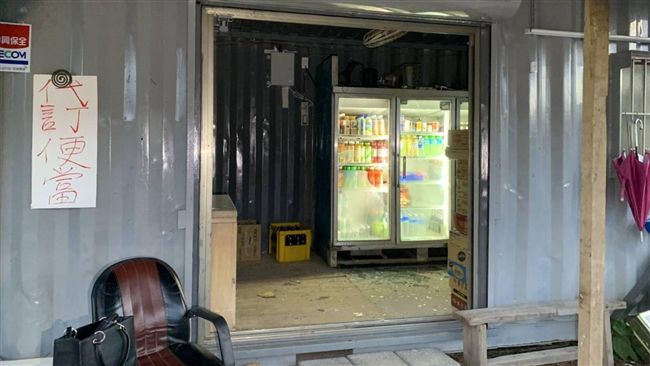 索保護費不成怒砸店　屁孩2小時落網