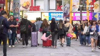 蔡英文拚觀光！1107萬外籍客訪台