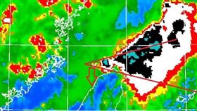 煙囪雲／鄭明典臉書