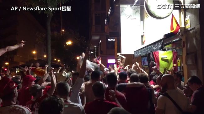 利物浦奪歐冠　球迷大街上空開趴慶祝